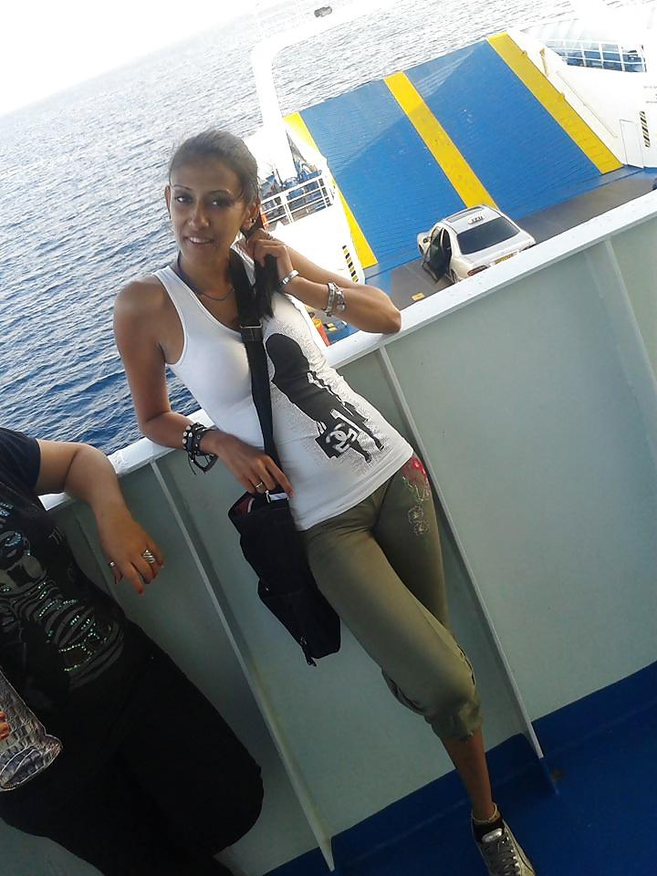14P Turkish skinny girls! Which one would you fuck hard!