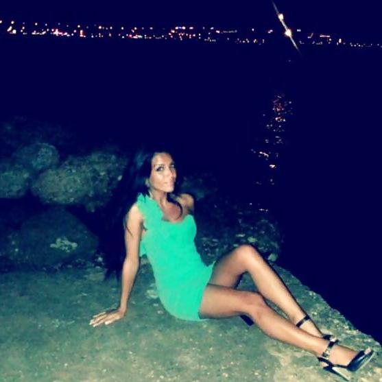 14P Turkish skinny girls! Which one would you fuck hard!
