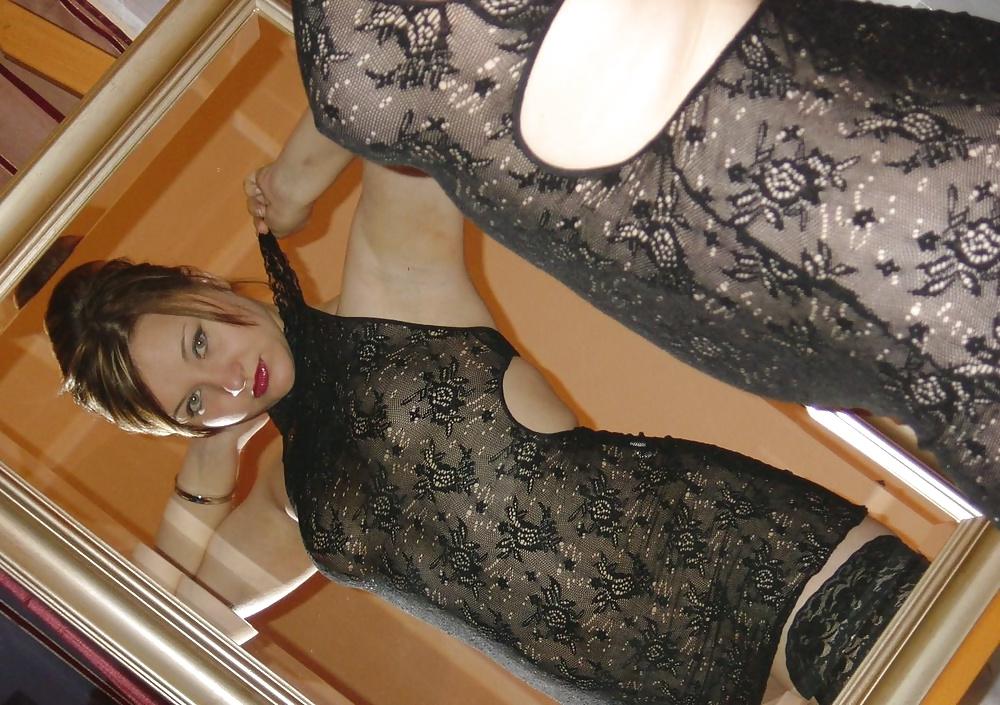 25P Sexy French Girlfriend