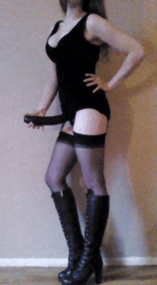25P Sensual Strap-on Girls 2