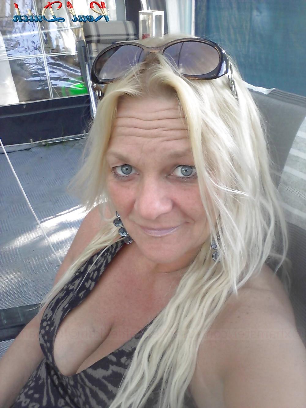 25P Schmutzige holländische MILF