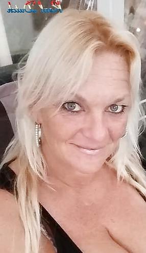 25P Schmutzige holländische MILF