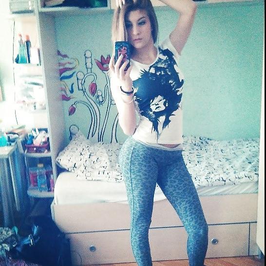 25P Serbian teens - Srpske tinejdzerke - Srpske klinke