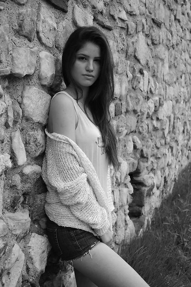 25P Serbian teens - Srpske tinejdzerke - Srpske klinke