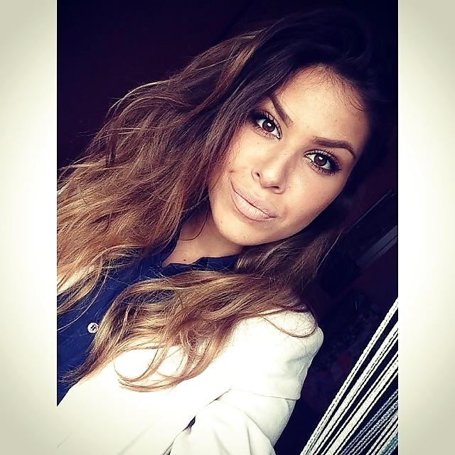 25P Beautiful serbian girls 2