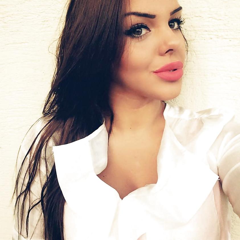 25P Beautiful serbian girls 2