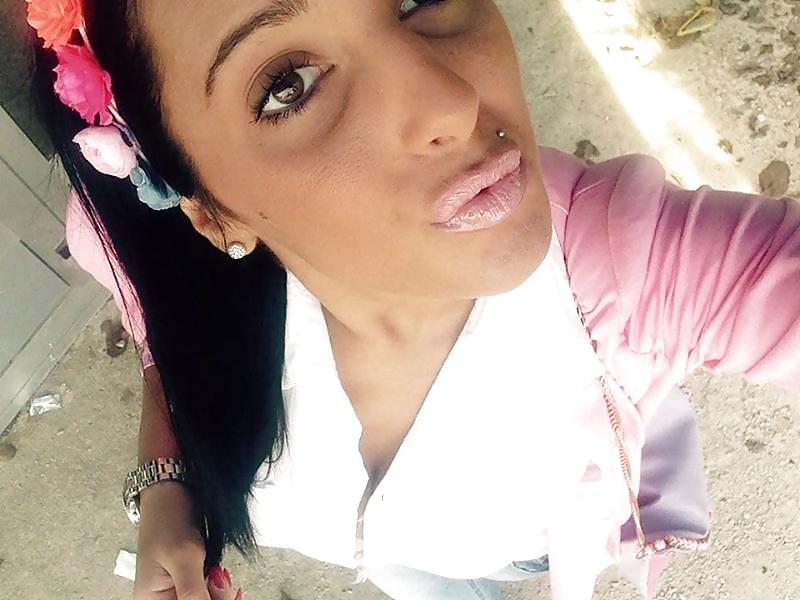 25P Beautiful serbian girls 2