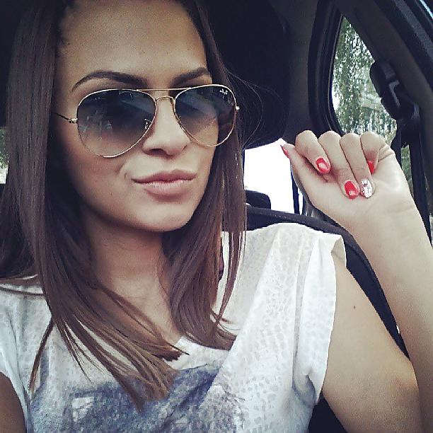 25P Beautiful serbian girls 2