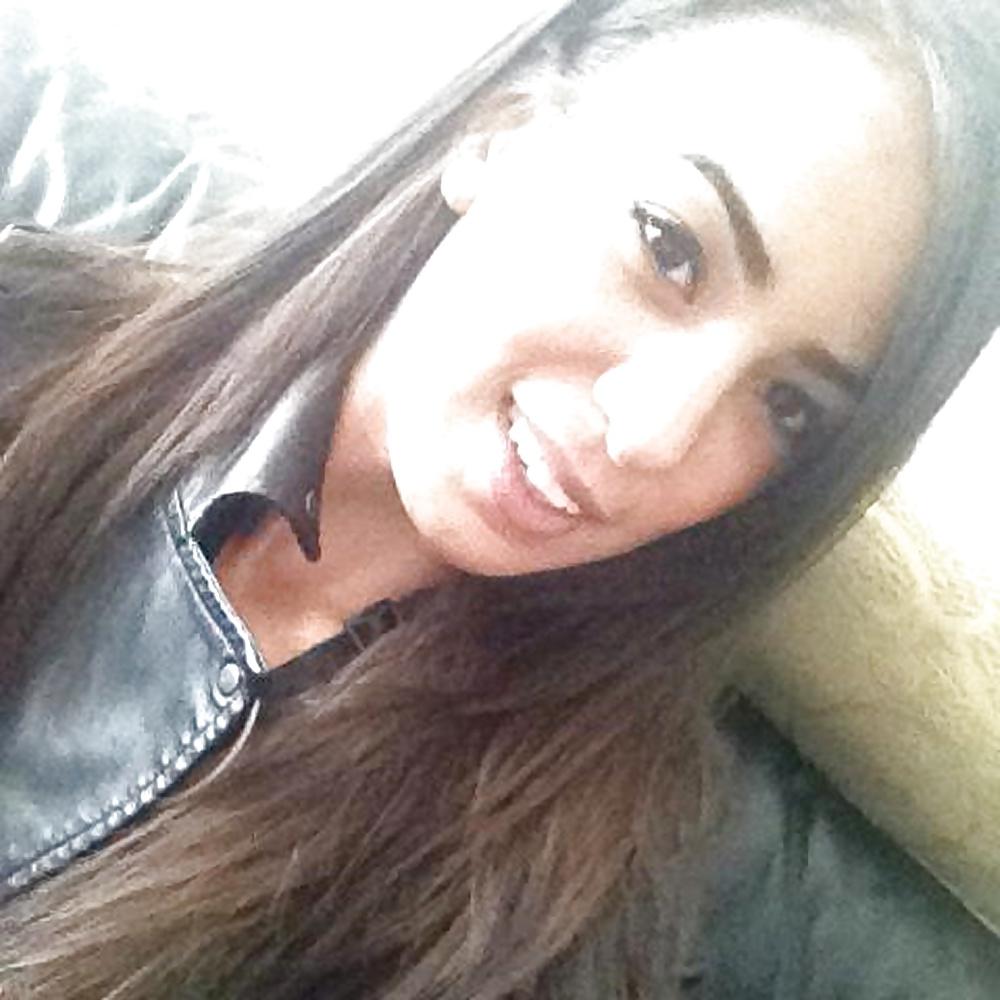 25P A french girl called Nesrine B.