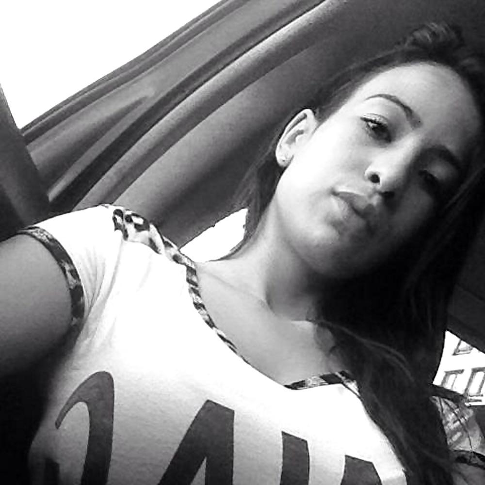 25P A french girl called Nesrine B.