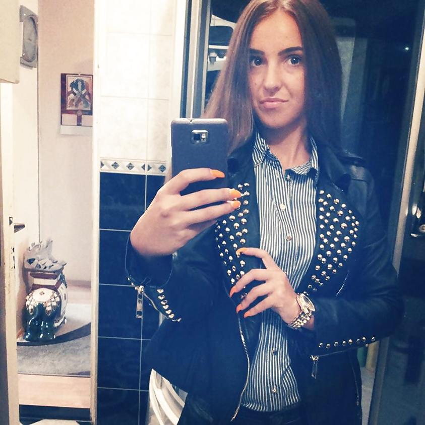 24P Beautiful serbian girls 3