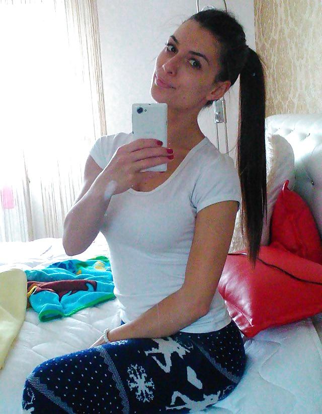 24P Beautiful serbian girls 3