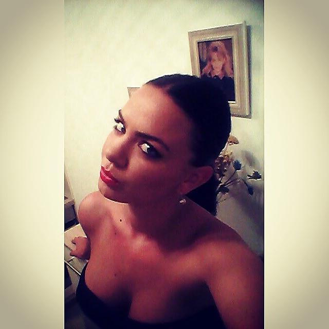24P Beautiful serbian girls 3