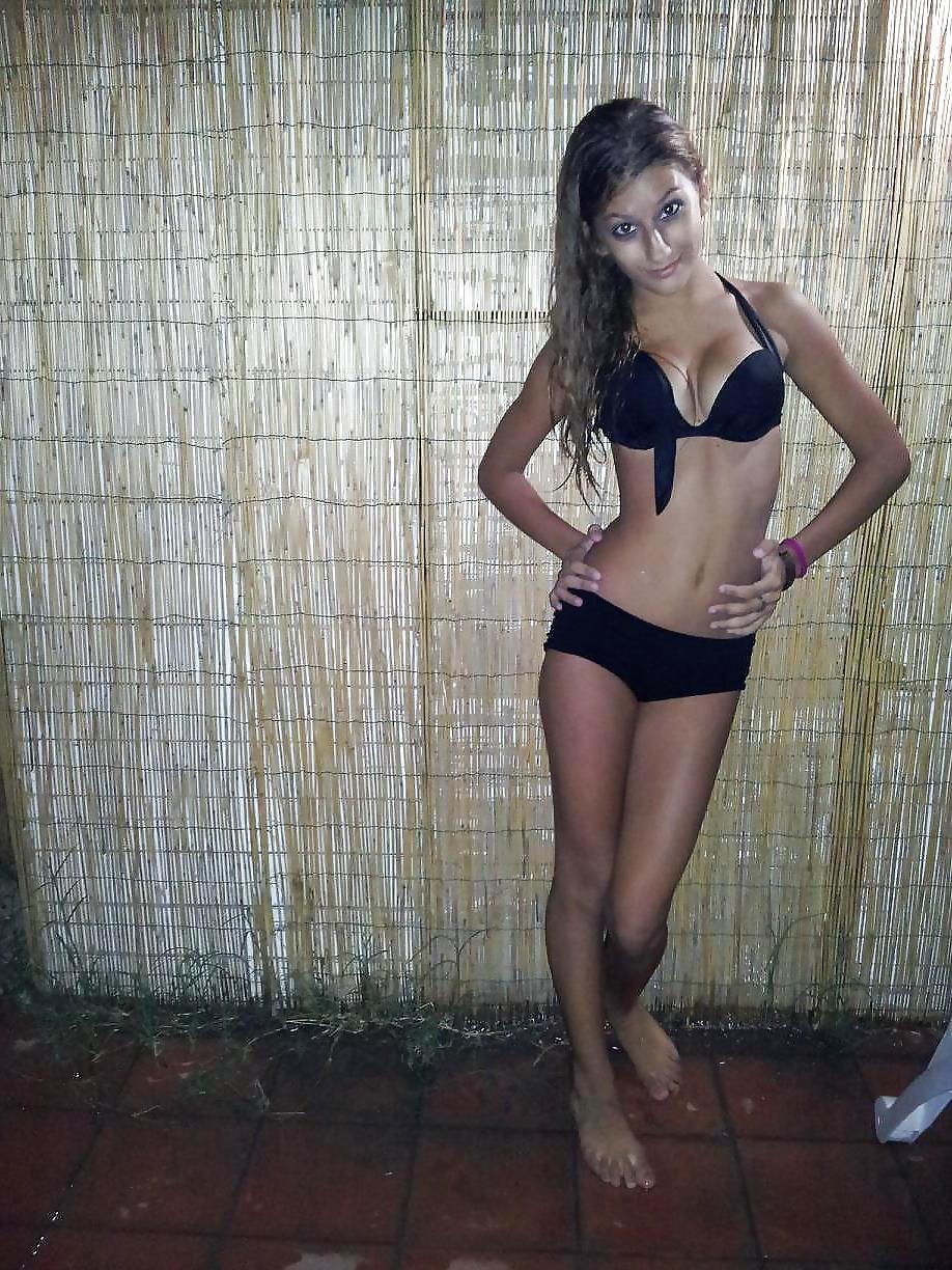 25P Kiara P. young busty italian sexy bikini teen