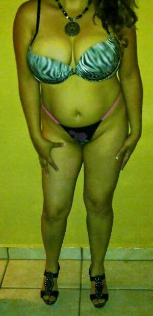7P Thick latina