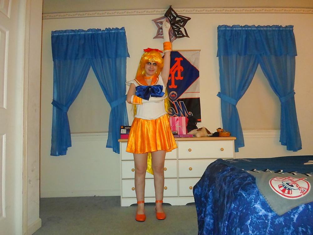 5P Sailor Venus Cosplay