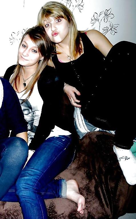 25P Justine 19 ans Blondasse a salir