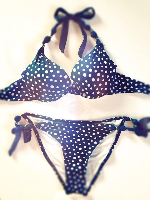 15P Swimsuit Bekini 