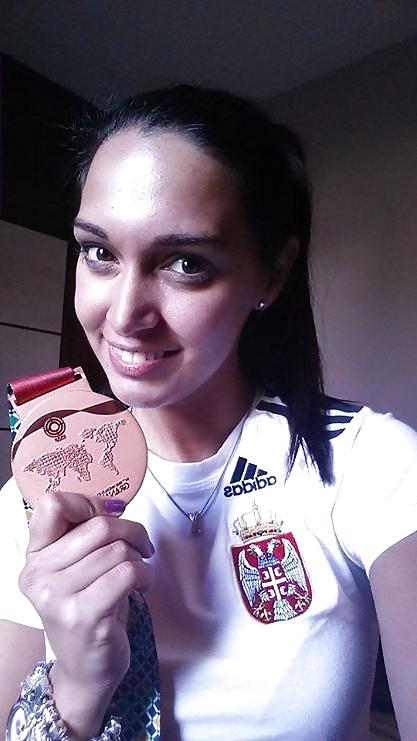 25P Ivana Maksimovic Serbian shooter