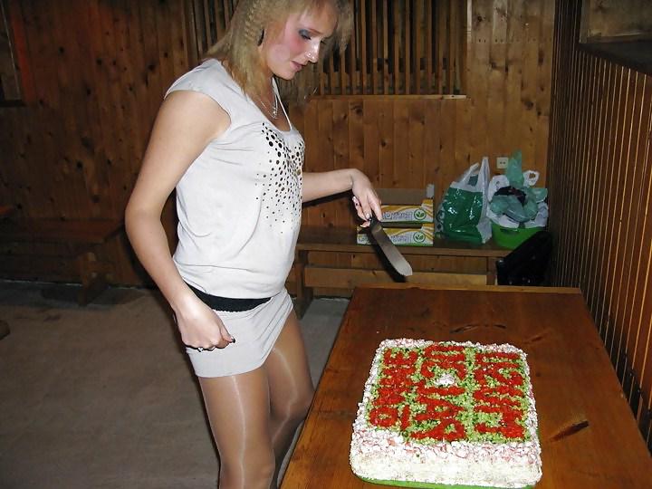 25P Partygirls in Pantyhose