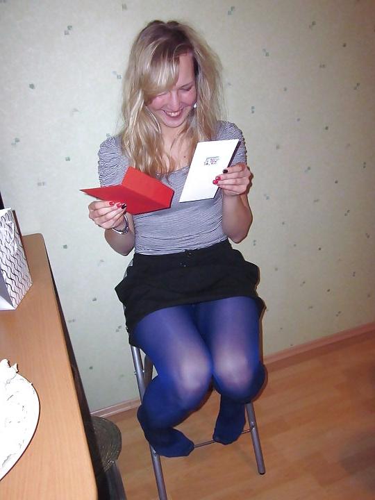 25P Partygirls in Pantyhose