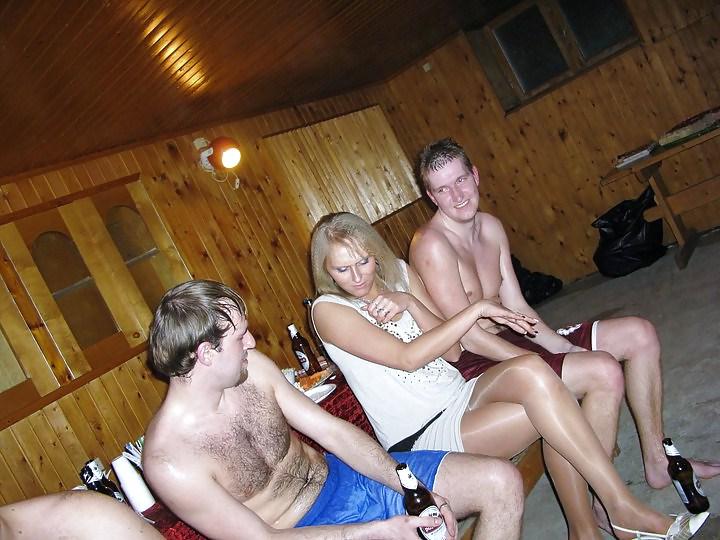 25P Partygirls in Pantyhose