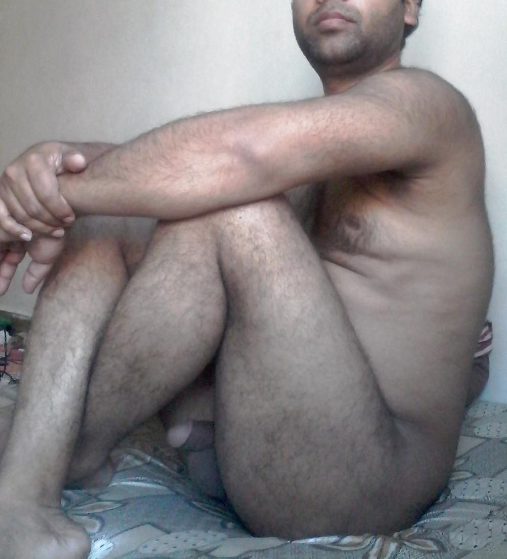 25P Pakistani cock