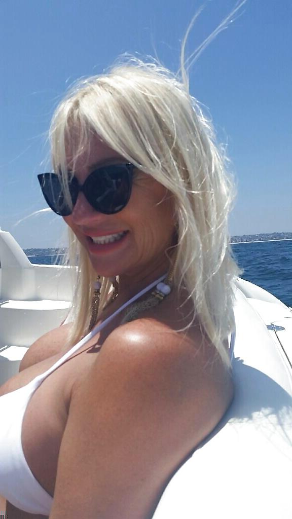 25P Linda Hogan - thick, busty MILF