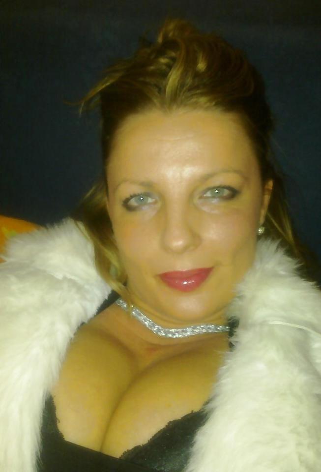 12P Nice Tits Serbian Milf