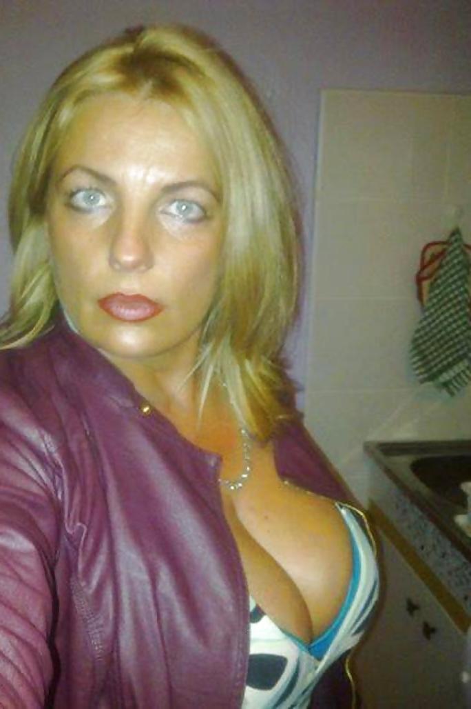 12P Nice Tits Serbian Milf