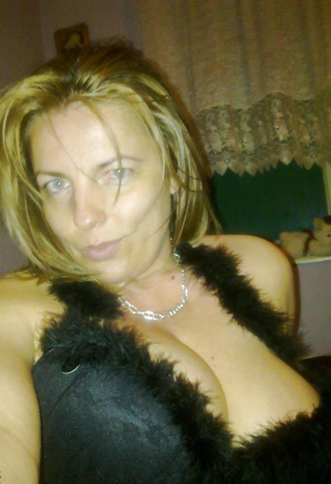 12P Nice Tits Serbian Milf