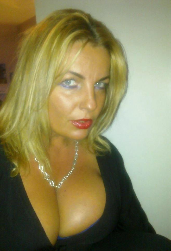 12P Nice Tits Serbian Milf