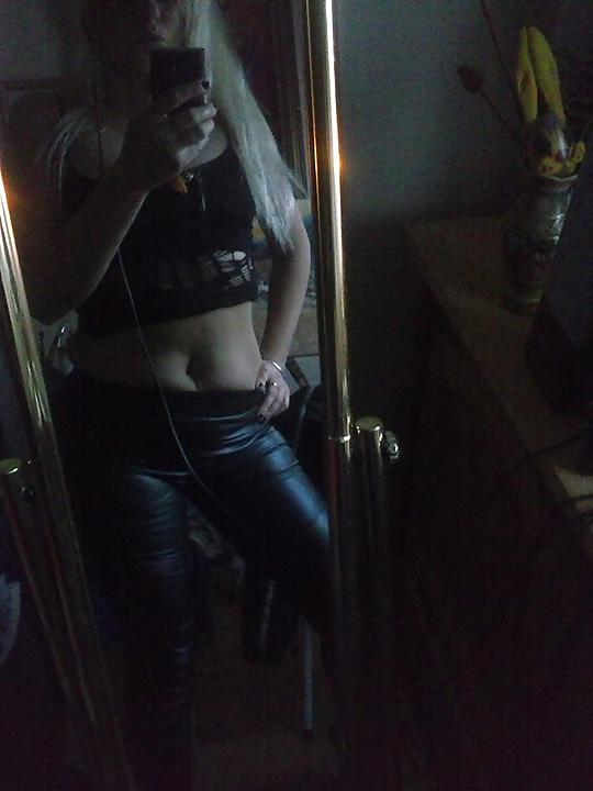 25P Serbian Milf