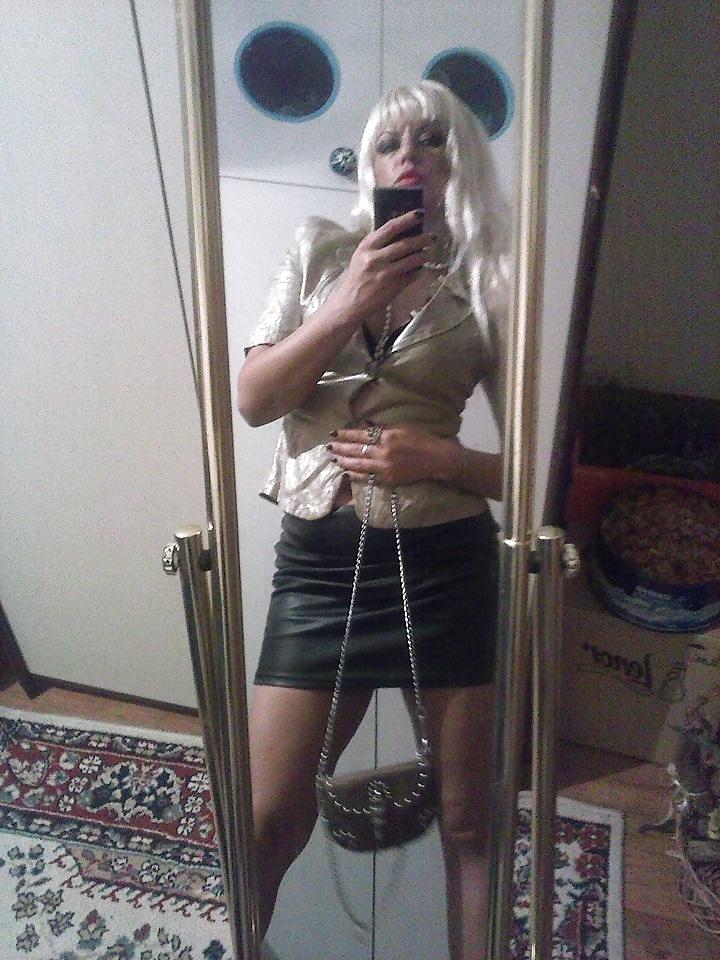 25P Serbian Milf