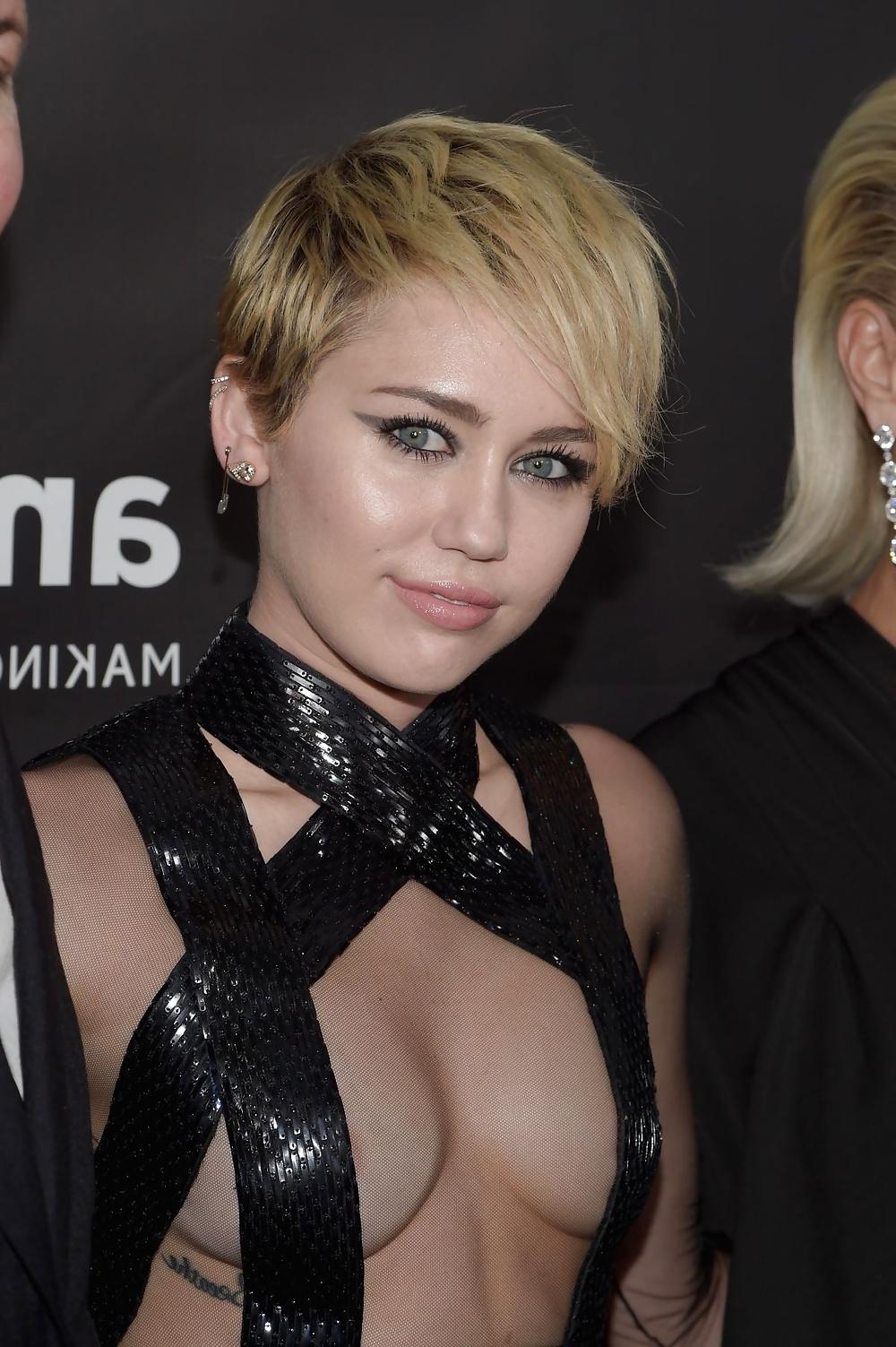 16P Miley Cyrus - Hot Teen Slut for a Hard Fuck 
