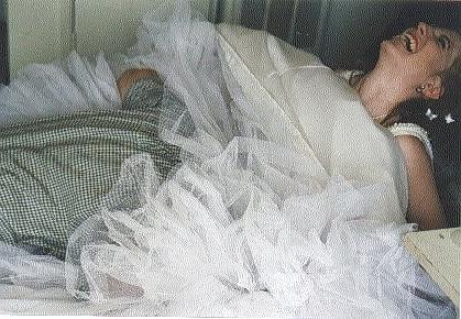 25P Under The Wedding Dress