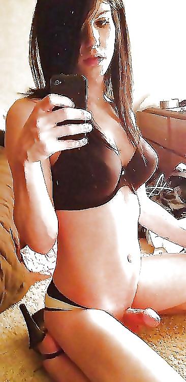 25P Sensual Shemales 8