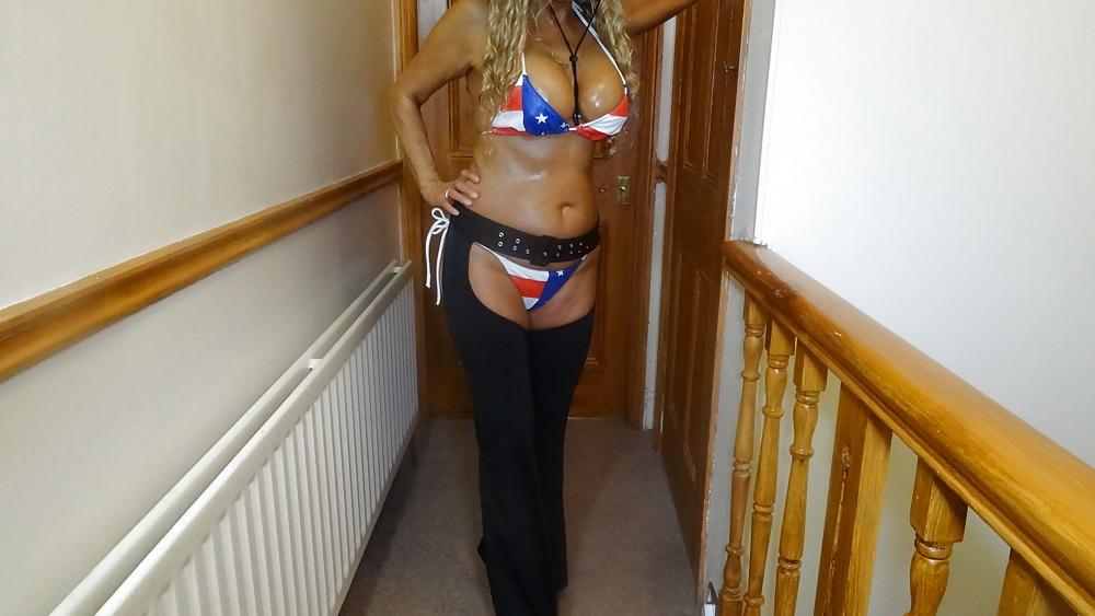 25P Mommy being dirty x