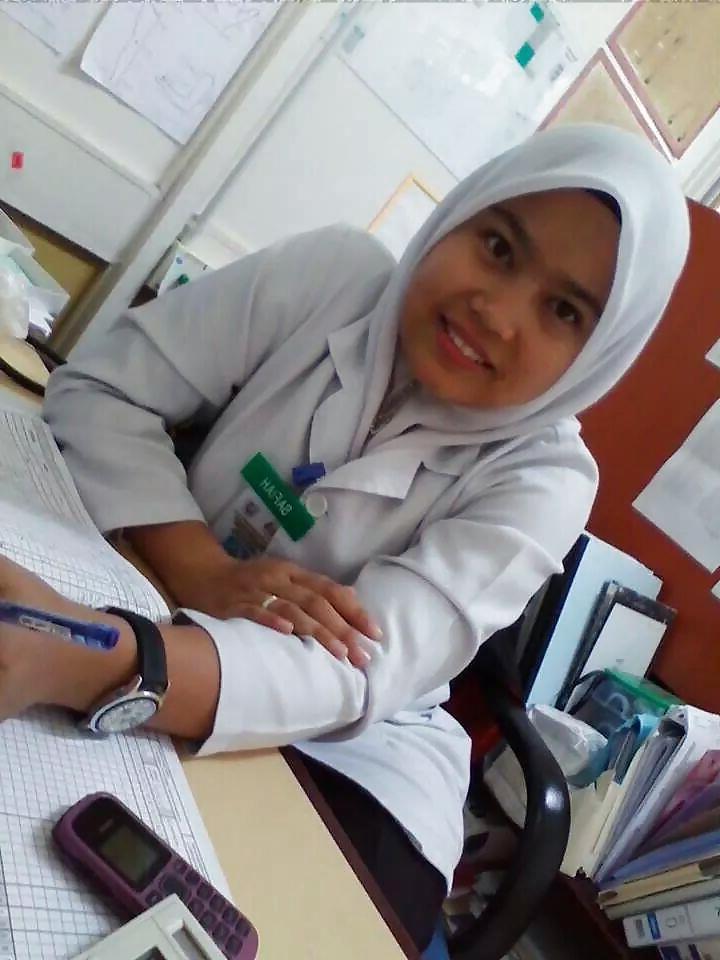 8P Awek melayu jururawat twitte