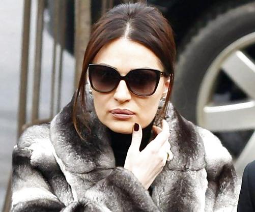 25P Serbian milf 