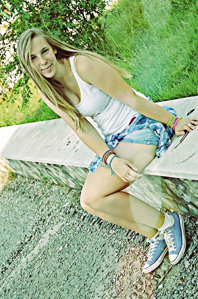 25P Cute Serbian teens - Srpske klinke