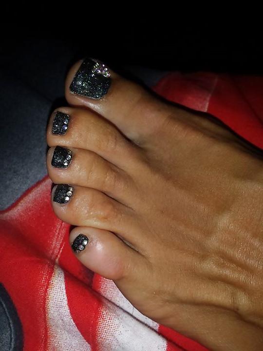 15P Serbian beautiful big boobed tattooed bitch