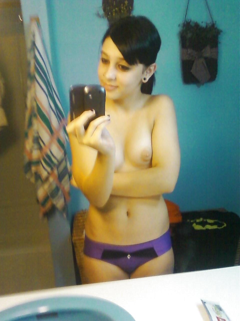 24P Sexy Little Teen Puffy Nipple Selfshots
