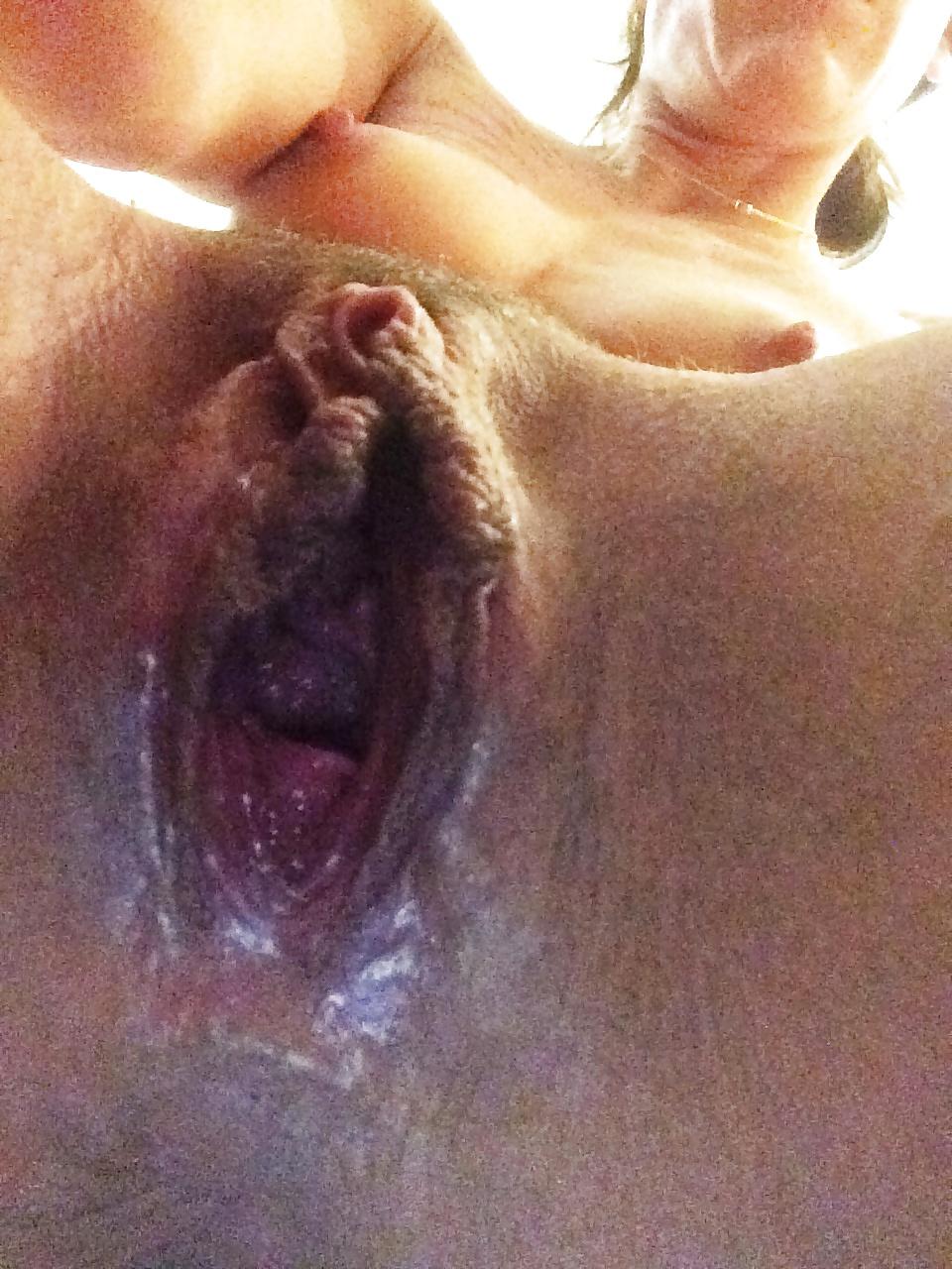 10P Soccer Slut Selfies