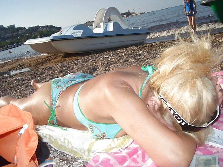 25P Serbian Milfs IV