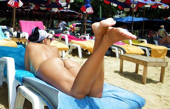 25P Serbian Milfs IV