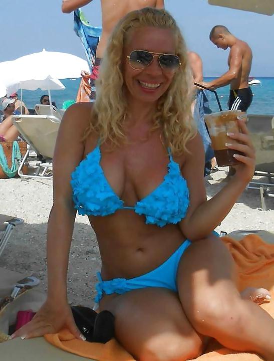 25P Serbian Milfs IV