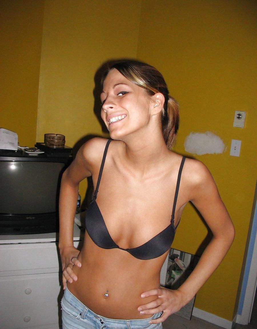 25P Marie, the not that pretty incredibly hot thin french girl