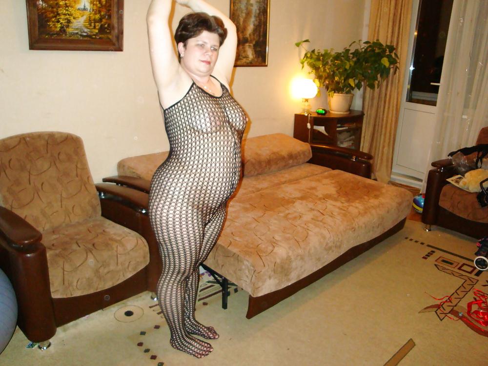 25P She Wants To Know If She Is Too Fat