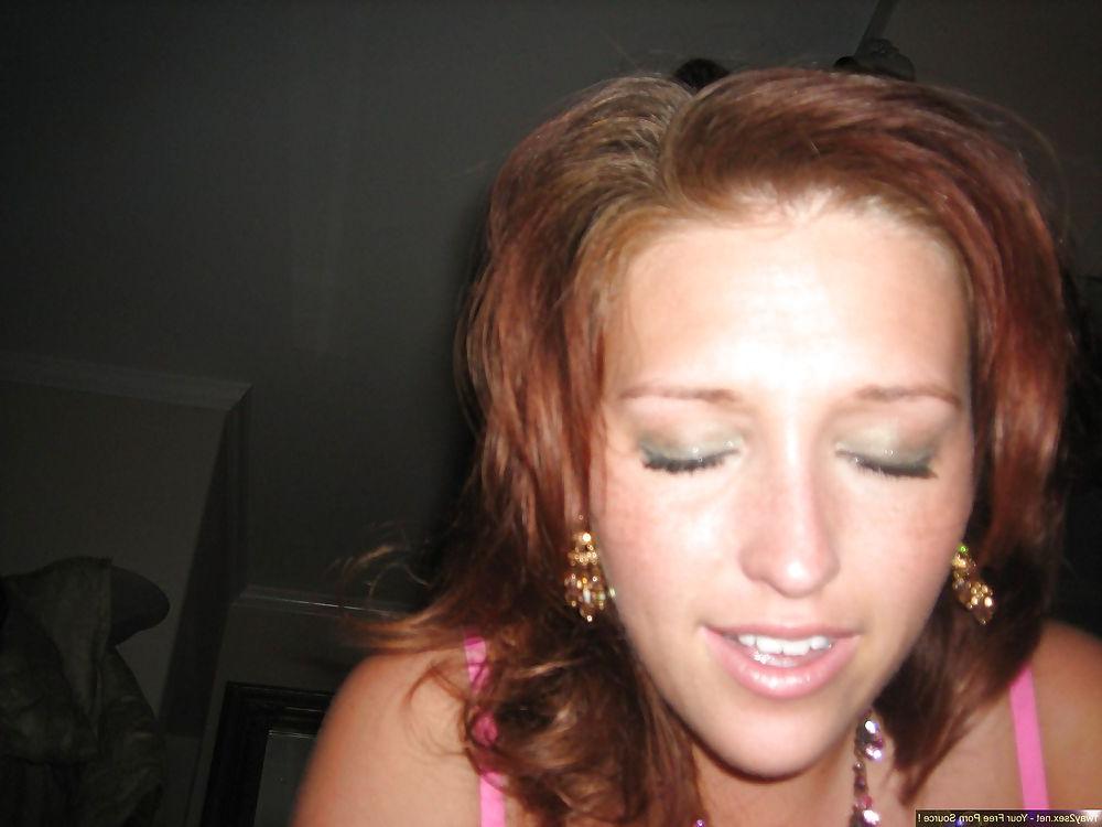 25P Amateur Anna Busty Part 1